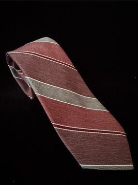 LILLY DACHE TIE